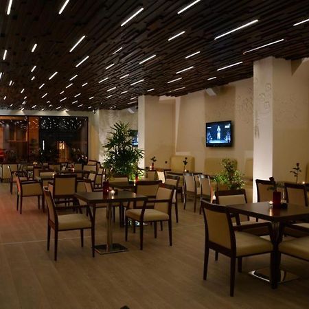 דרובטה-טורנו-סברין Zenti Plaza Hotel מראה חיצוני תמונה