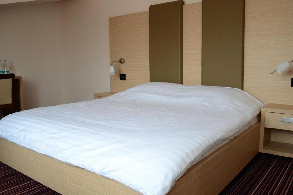 דרובטה-טורנו-סברין Zenti Plaza Hotel חדר תמונה