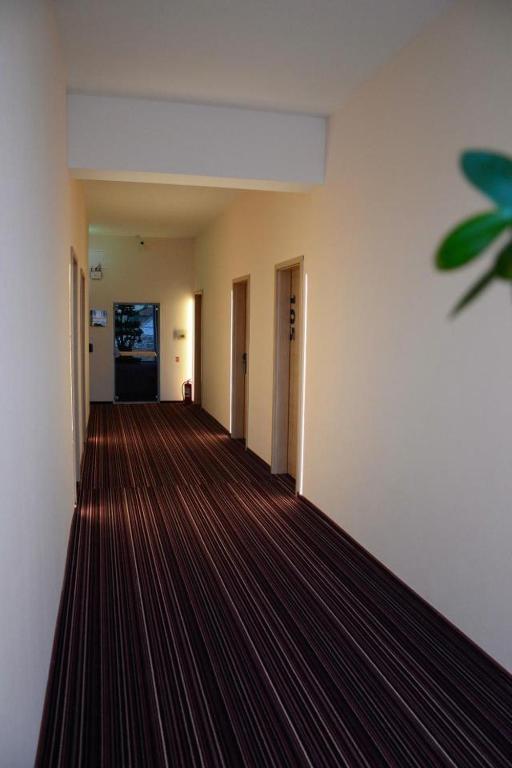 דרובטה-טורנו-סברין Zenti Plaza Hotel מראה חיצוני תמונה